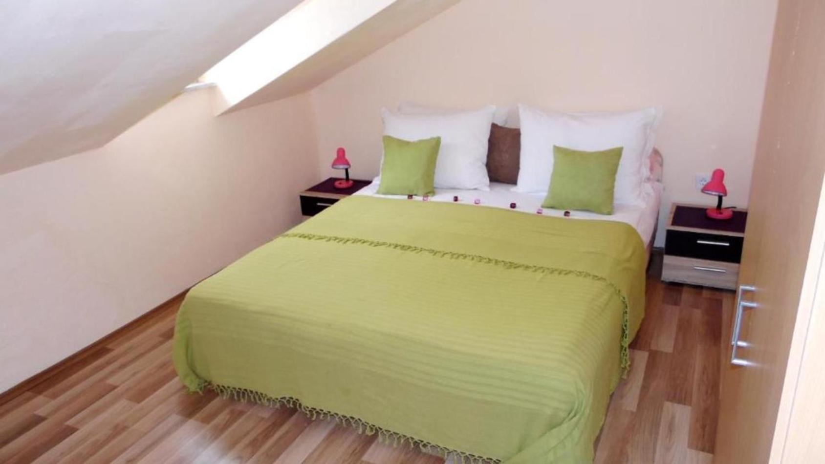 Apartma Sarita 2 Makarska