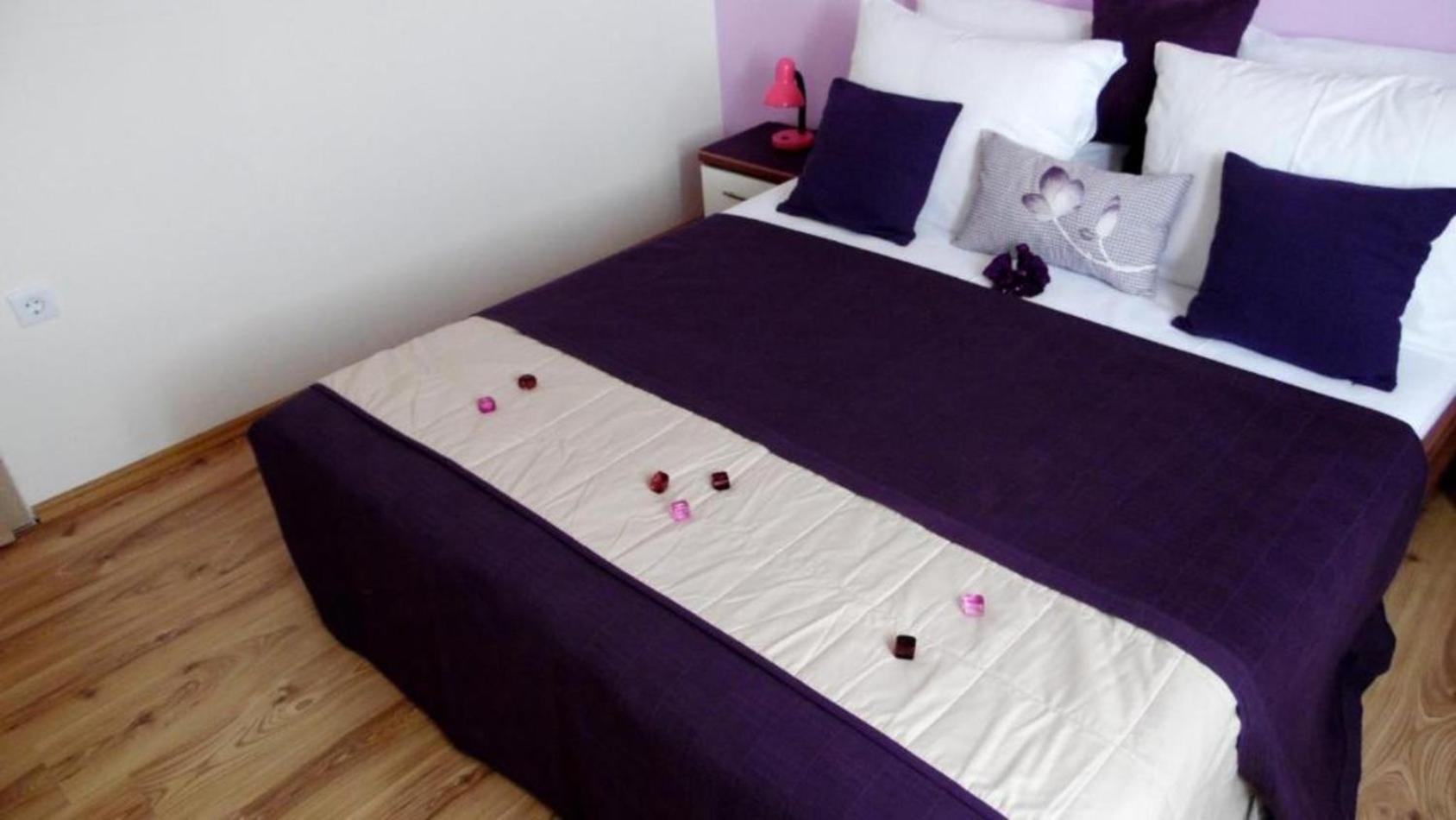 Sarita 2 * Makarska