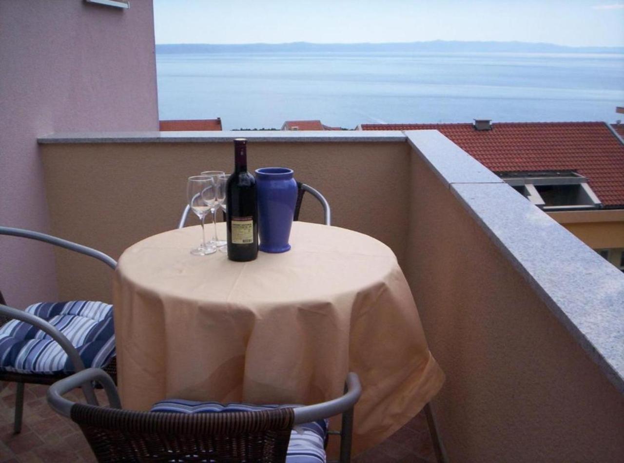 Sarita 2 * Makarska