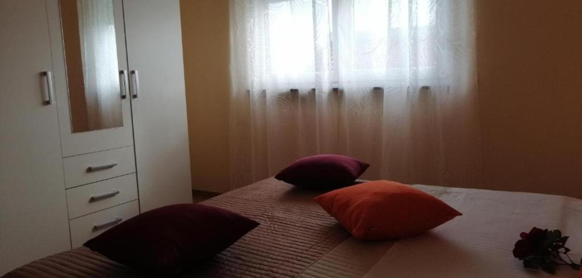 Sarita 2 Apartment