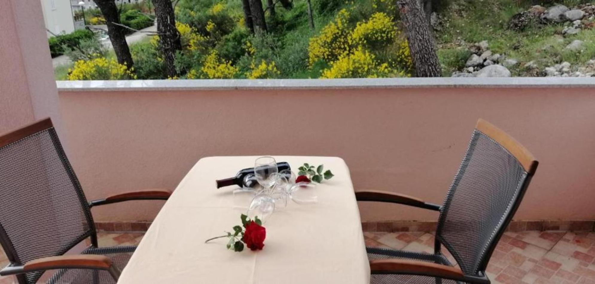 Apartma Sarita 2 *
